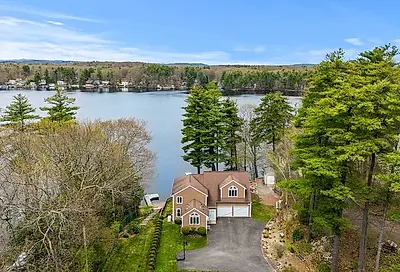 77 Fort Pond Ln Lancaster MA 01523