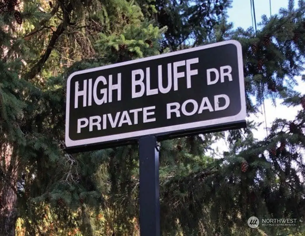 412 High Bluff Drive