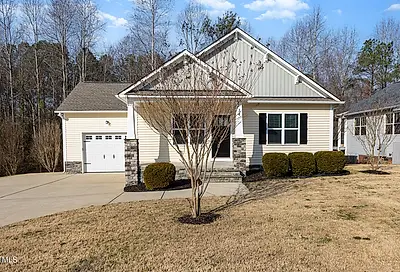 54 Potted Plant Court Clayton NC 27520