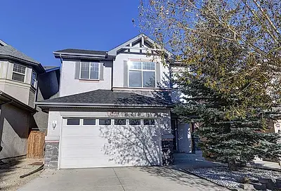 113 Everwillow Close SW Calgary AB T2Y4G5