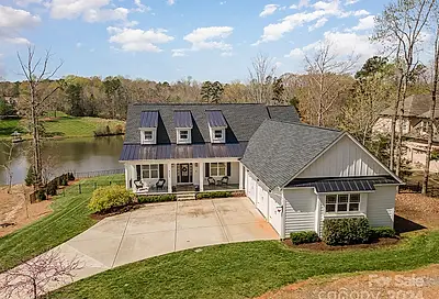 4100 Oldstone Forest Drive Waxhaw NC 28173