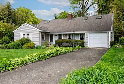 111 Rolling Hill Road Manhasset NY 11030