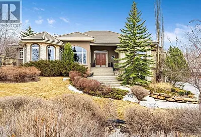 10 Slopeview Drive SW Calgary AB T3H3Y7