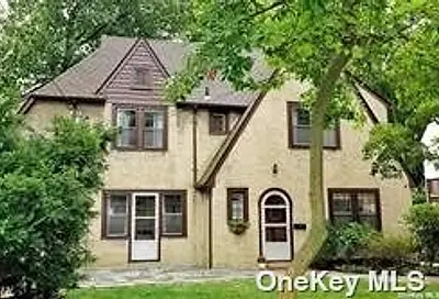 4 Farley Road Scarsdale NY 10583