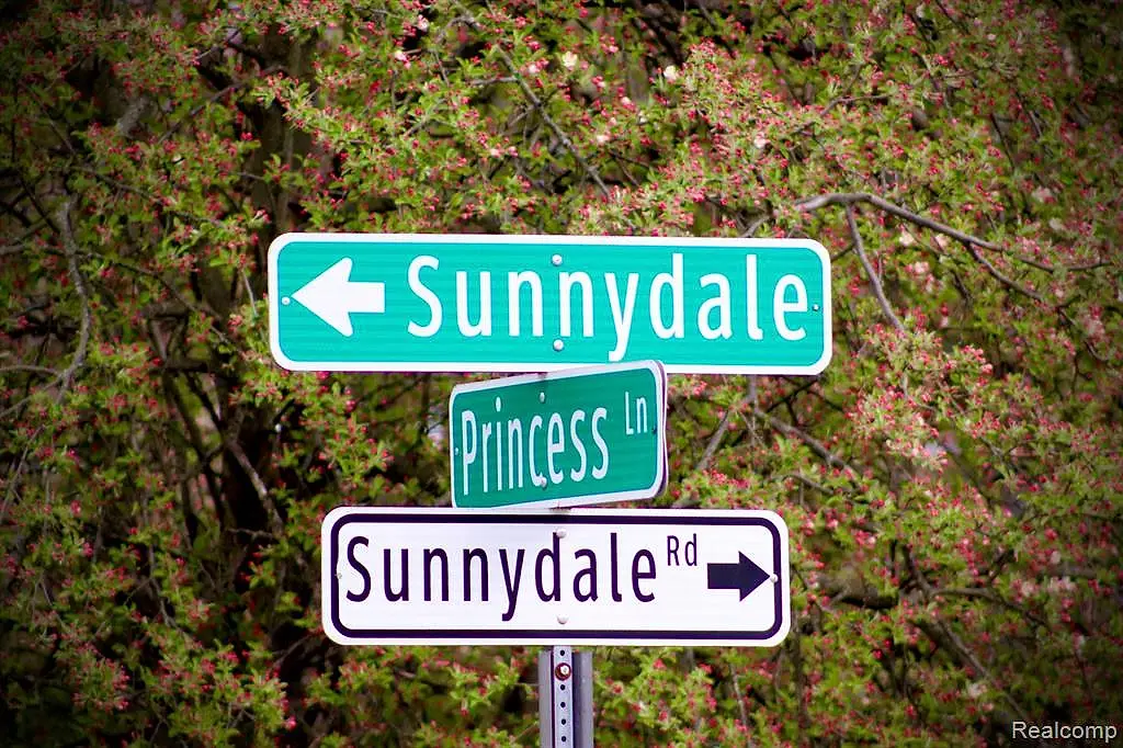 6160 Sunnydale Road