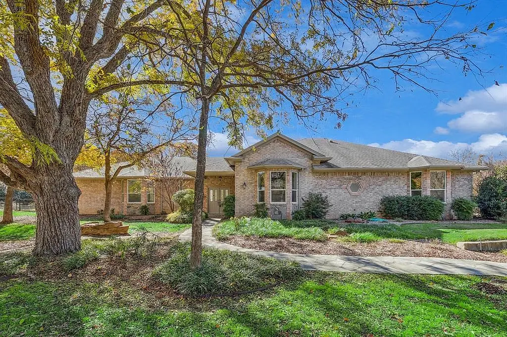 6116 Country Hills Court