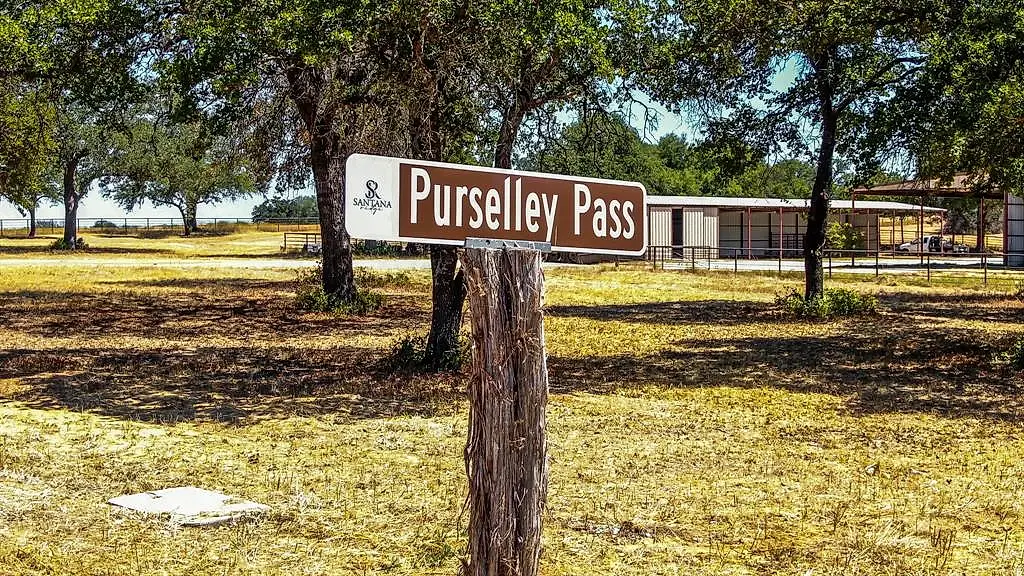 29a Purselley Pass