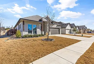 1301 Parkers Draw Avenue Weatherford TX 76086
