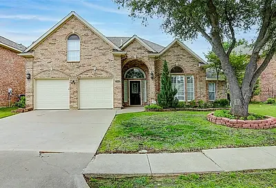 836 Canyon Crest Drive Irving TX 75063