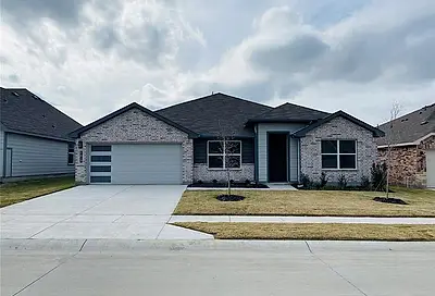 1613 Forest Park Drive Alvarado TX 76009