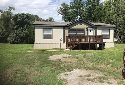 2107 Smith Street Waller TX 77484