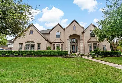 2302 Paradise Canyon Dr Pearland TX 77584
