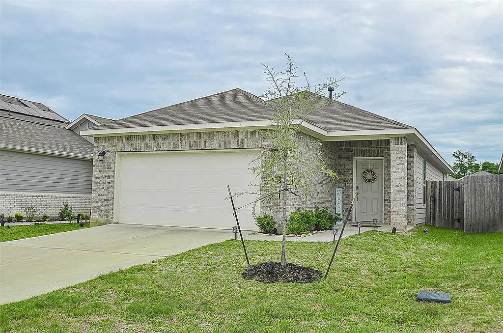 25814 Hickory Pecan Trail