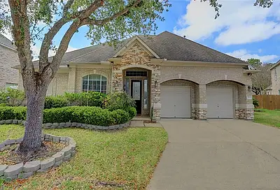 2102 Windy Shores Drive Pearland TX 77584