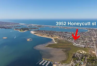 3952 Honeycutt St San Diego CA 92109